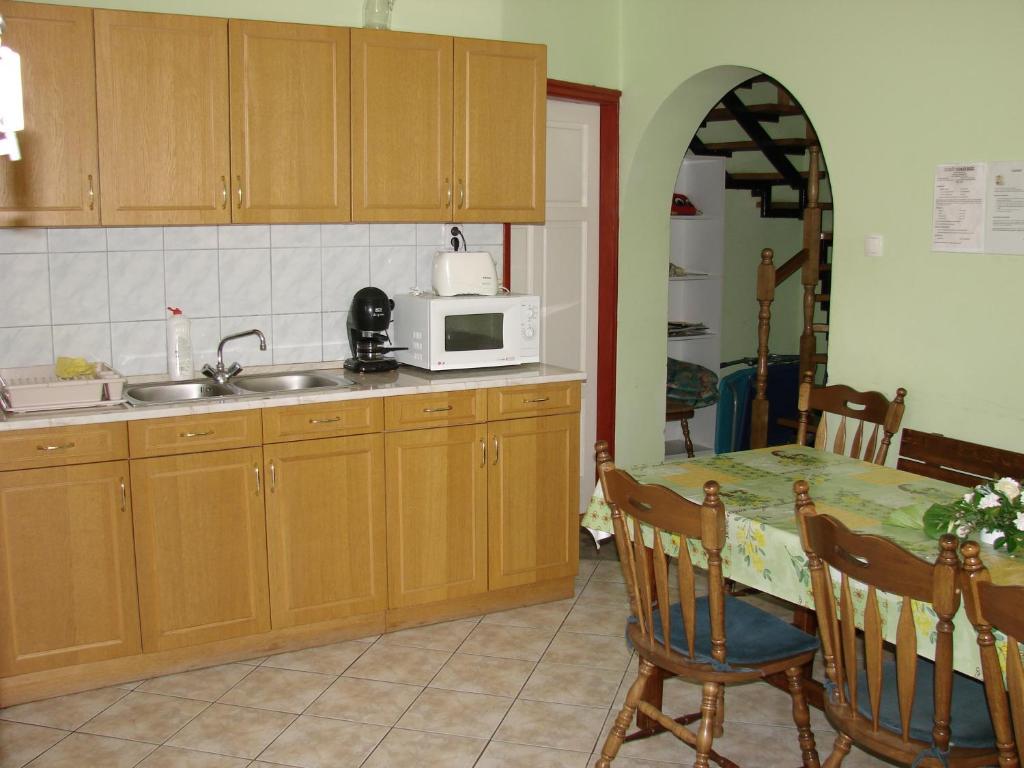 Benko Vendeghaz Otel Kiskutas Dış mekan fotoğraf